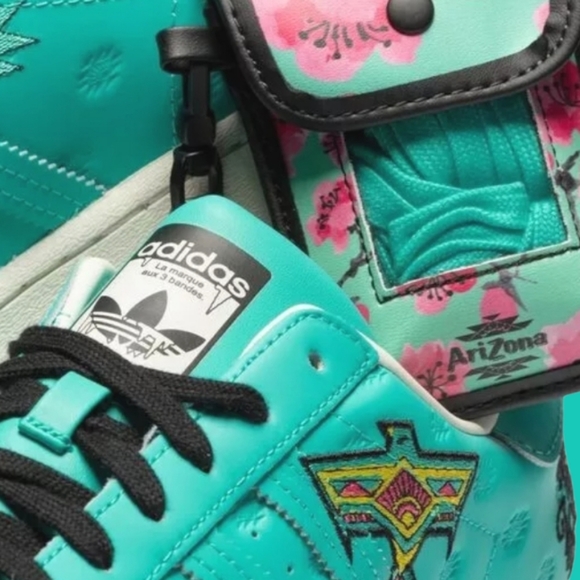 Adidas Superstar - Picture 2 of 14